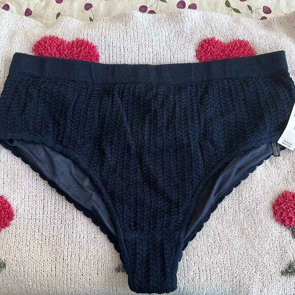 Anthropologie Crochet Briefs - Picture 2 of 2
